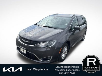 2018 Chrysler Pacifica Touring L Plus