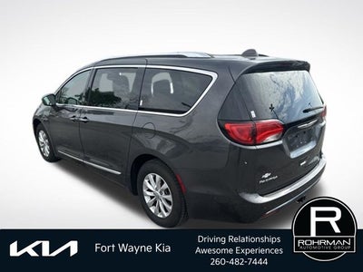 2018 Chrysler Pacifica Touring L Plus