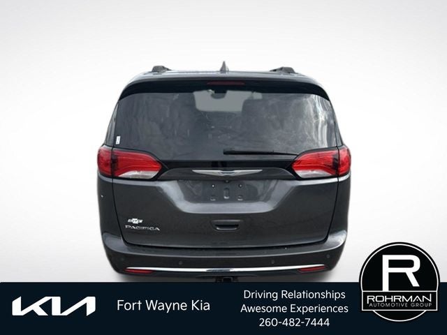 2018 Chrysler Pacifica Touring L Plus