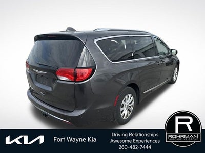 2018 Chrysler Pacifica Touring L Plus
