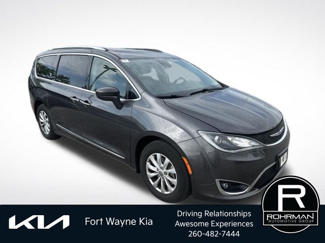 2018 Chrysler Pacifica Touring L Plus