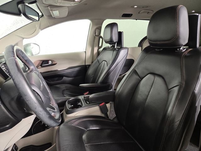 2017 Chrysler Pacifica Touring L Plus
