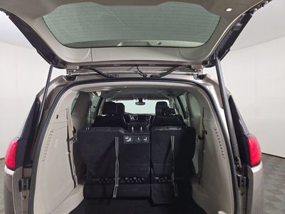 2017 Chrysler Pacifica Touring L Plus