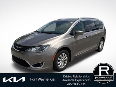 2018 Chrysler Pacifica Touring L Plus