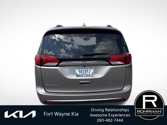 2018 Chrysler Pacifica Touring L Plus