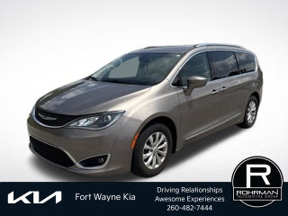 2018 Chrysler Pacifica Touring L Plus