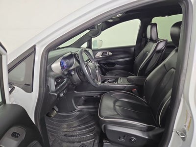 2022 Chrysler Pacifica Hybrid Limited