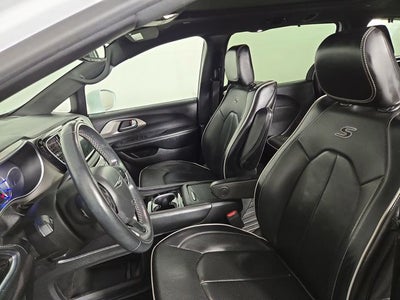 2022 Chrysler Pacifica Hybrid Limited