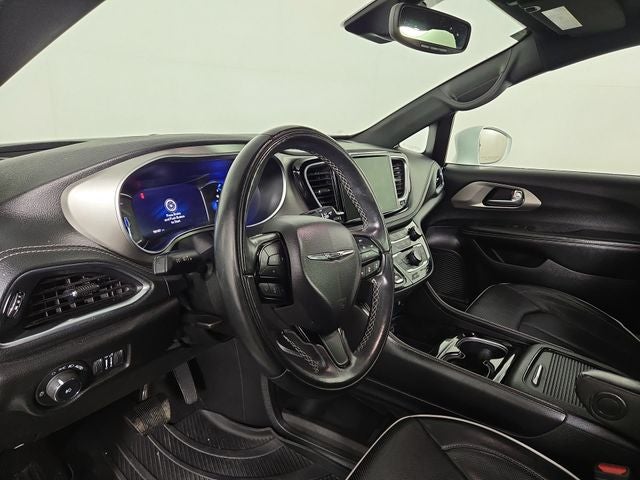 2022 Chrysler Pacifica Hybrid Limited