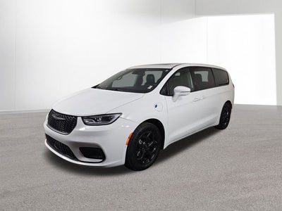 2022 Chrysler Pacifica Hybrid Limited