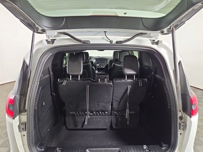 2022 Chrysler Pacifica Hybrid Limited