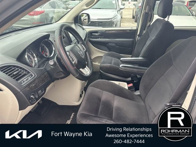 2015 Dodge Grand Caravan SE