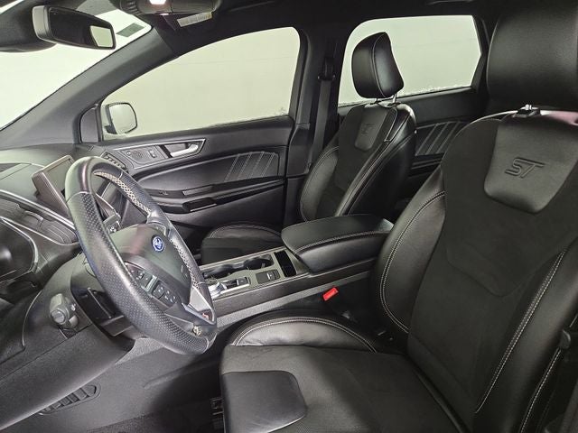 2021 Ford Edge ST