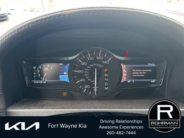 2012 Lincoln MKX Base