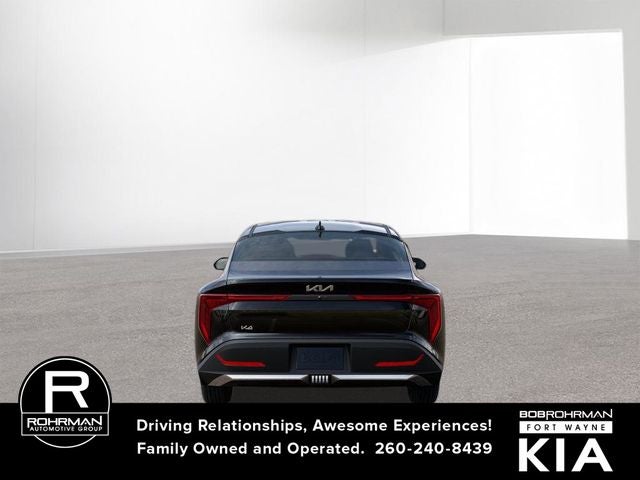 2026 Kia K4 LXS