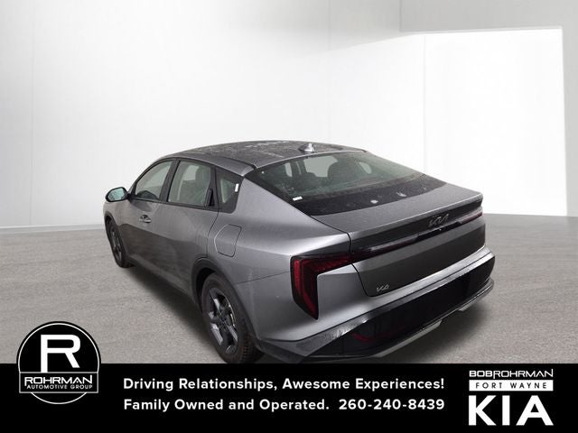 2025 Kia K4 LXS