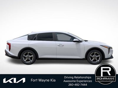 2026 Kia K4 LXS