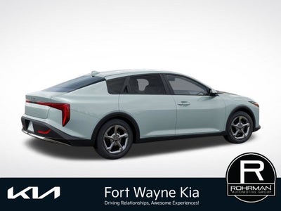 2026 Kia K4 LXS