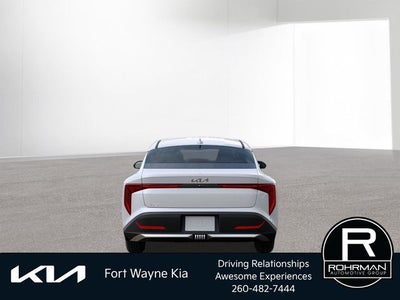 2026 Kia K4 LXS