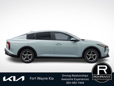 2026 Kia K4 LXS