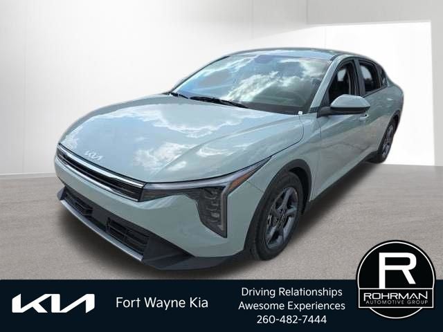 2026 Kia K4 LXS