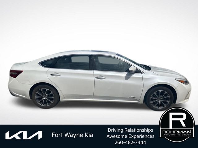 2016 Toyota Avalon Hybrid XLE Premium