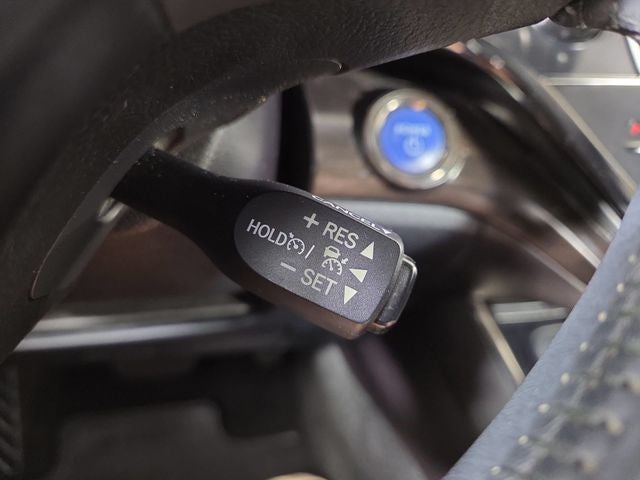 2016 Toyota Avalon Hybrid Limited