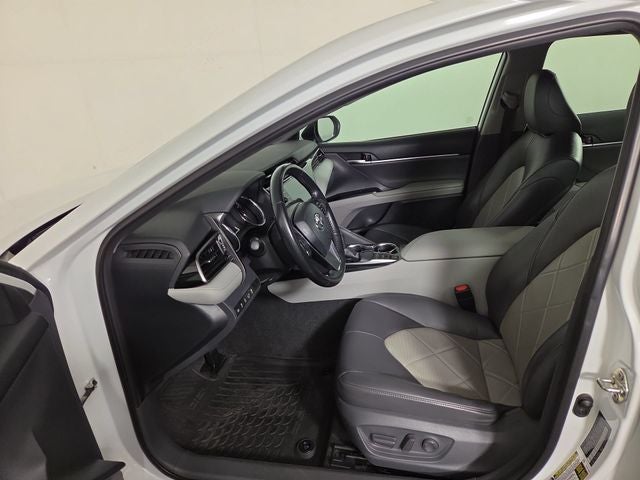 2019 Toyota Camry XLE