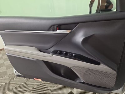 2019 Toyota Camry XLE