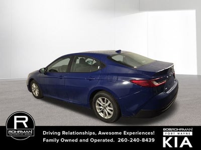 2025 Toyota Camry LE