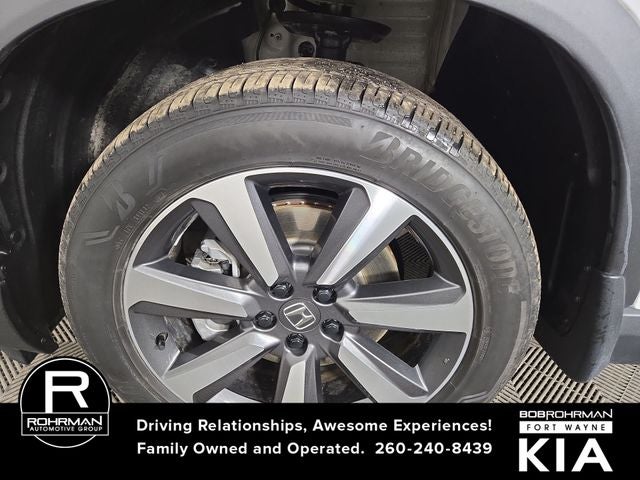 2023 Honda Pilot Touring