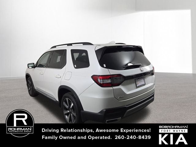 2023 Honda Pilot Touring