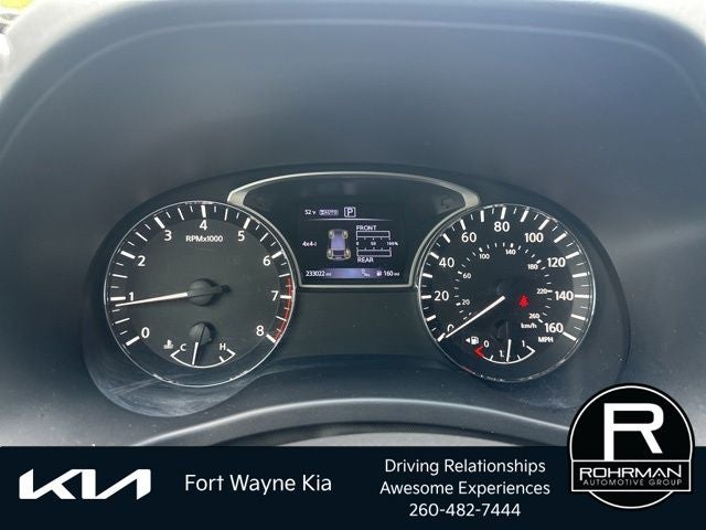 2016 Nissan Pathfinder SL