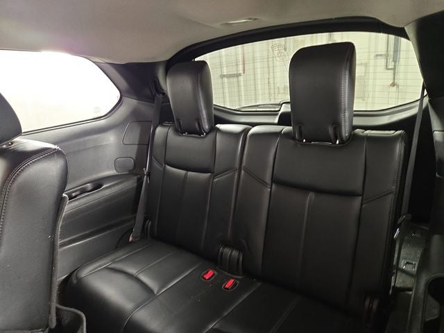 2016 Nissan Pathfinder SL