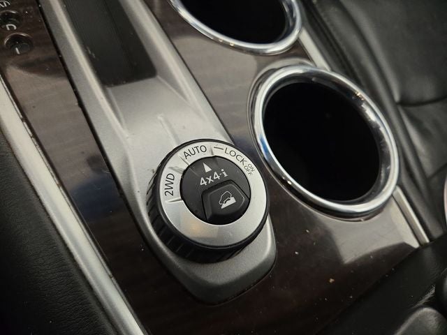 2016 Nissan Pathfinder SL