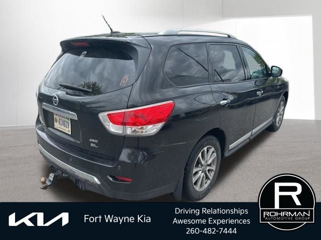 2016 Nissan Pathfinder SL