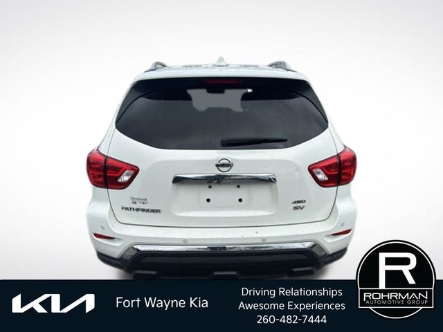 2019 Nissan Pathfinder SV