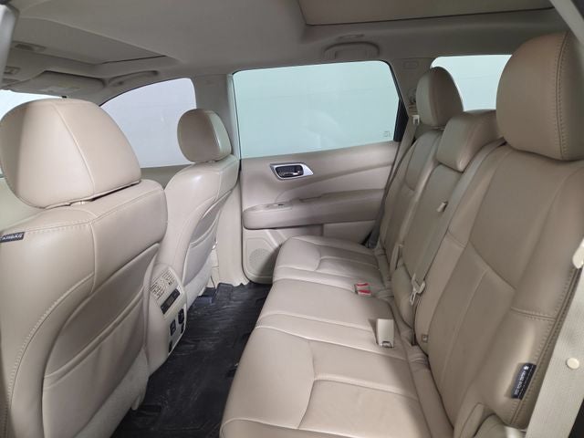 2018 Nissan Pathfinder SL