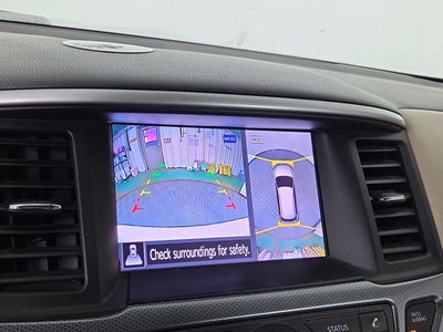 2018 Nissan Pathfinder SL
