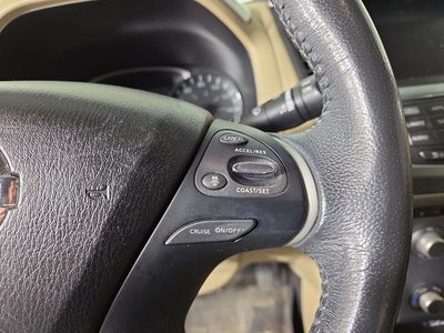 2018 Nissan Pathfinder SL