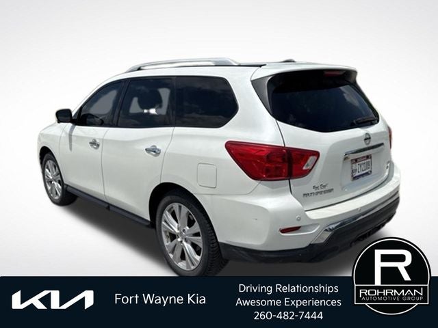 2018 Nissan Pathfinder SL
