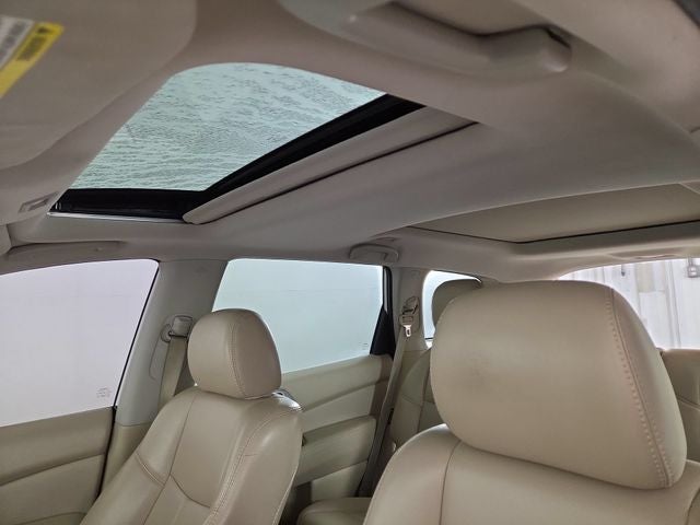 2018 Nissan Pathfinder SL