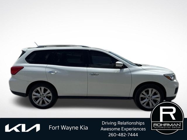 2018 Nissan Pathfinder SL