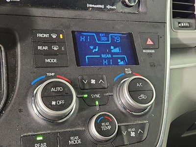 2018 Toyota Sienna LE 8 Passenger