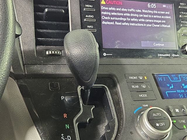 2018 Toyota Sienna LE 8 Passenger