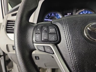 2018 Toyota Sienna LE 8 Passenger