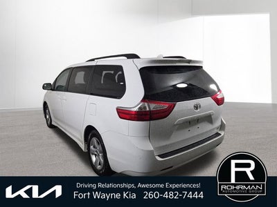 2018 Toyota Sienna LE 8 Passenger