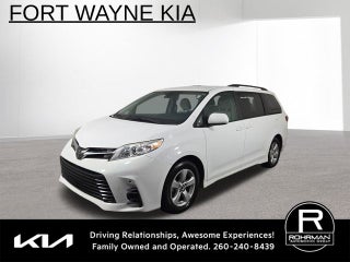 2018 Toyota Sienna LE 7 Passenger