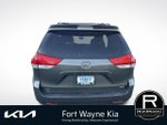 2012 Toyota Sienna XLE 8 Passenger