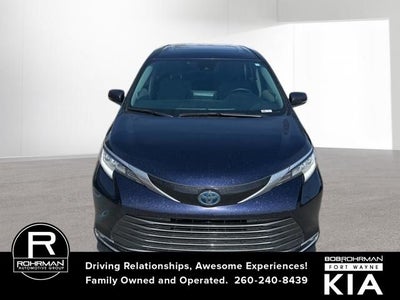 2023 Toyota Sienna Limited 7 Passenger